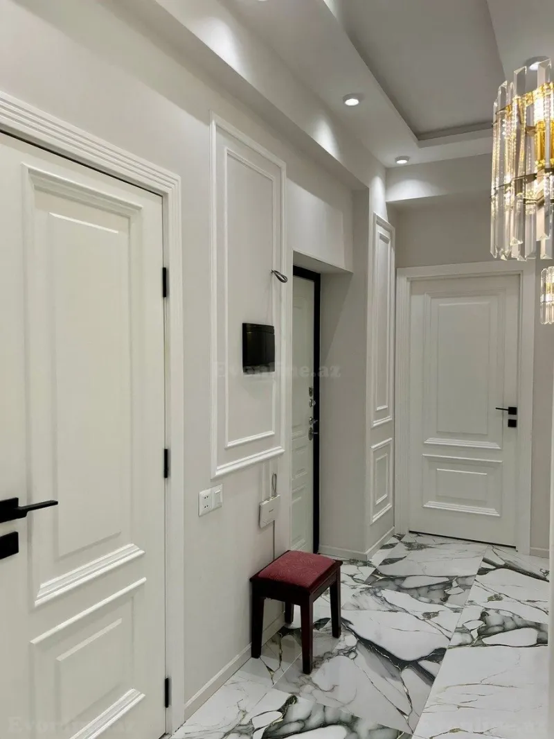 Satılır 3 otaqlı Mənzil Yeni tikili 80 m² Elmlər Akademiyası m. - şəkil 3