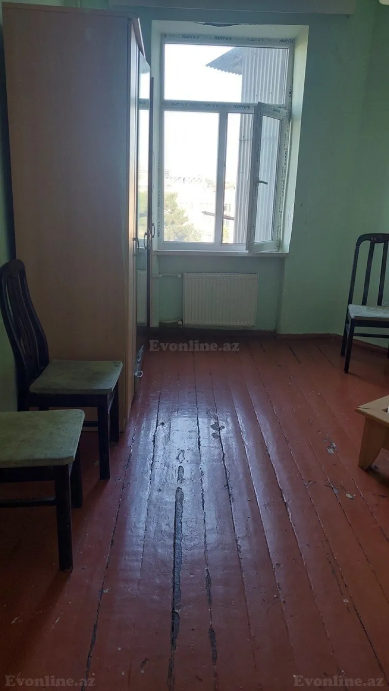 Satılır 2 otaqlı Mənzil Köhnə tikili 65 m² Bakıxanov - şəkil 4
