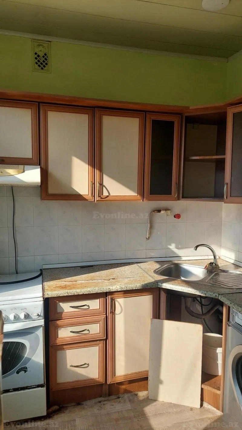 Satılır 2 otaqlı Mənzil Köhnə tikili 65 m² Bakıxanov - şəkil 11