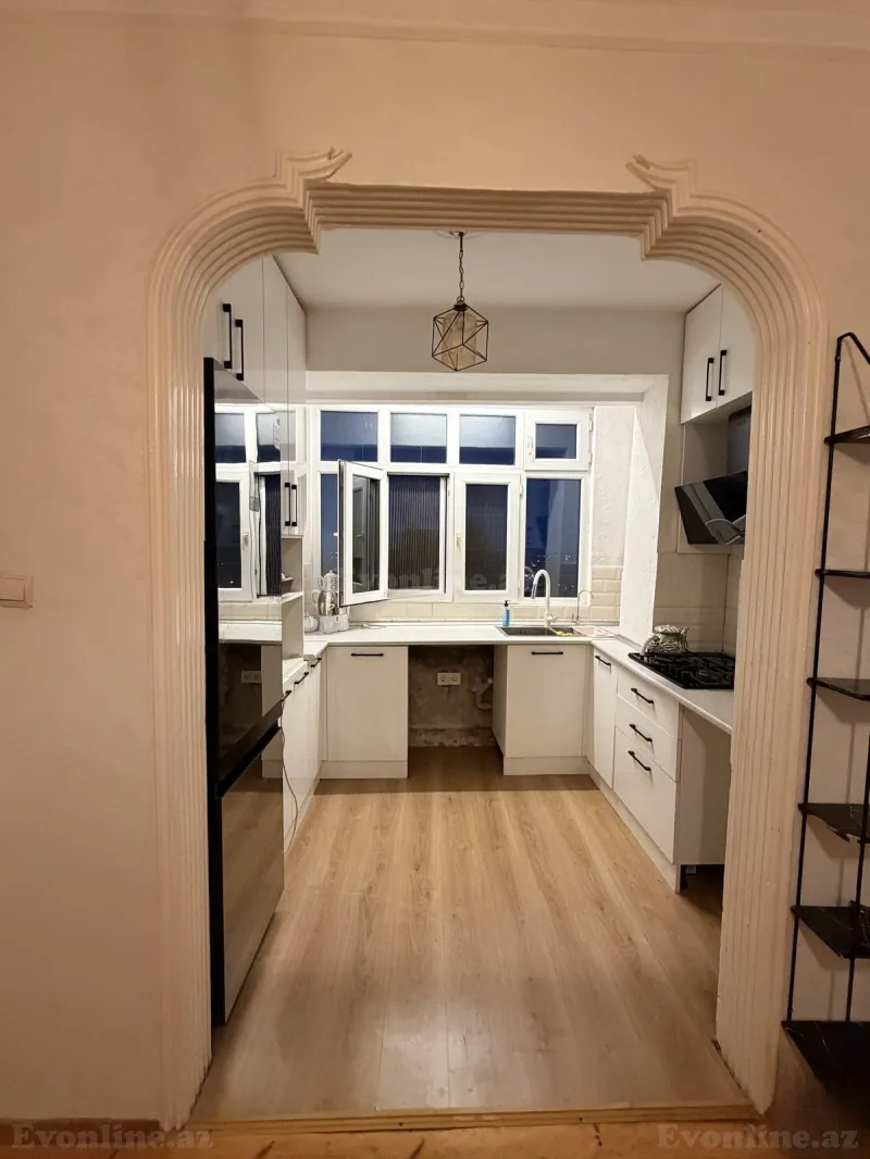 Kirayə verilir 3 otaqlı Mənzil Köhnə tikili 40 m² Yeni Günəşli - şəkil 2