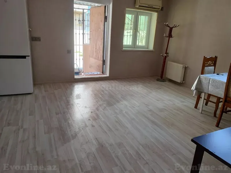 Kirayə verilir 2 otaqlı Həyət evi 45 m² M.Ə.Rəsulzadə - şəkil 2