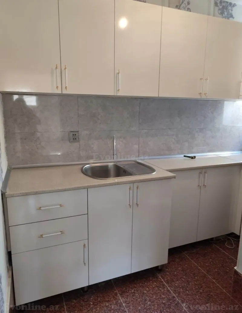 Kirayə verilir 2 otaqlı Həyət evi 45 m² M.Ə.Rəsulzadə - şəkil 4