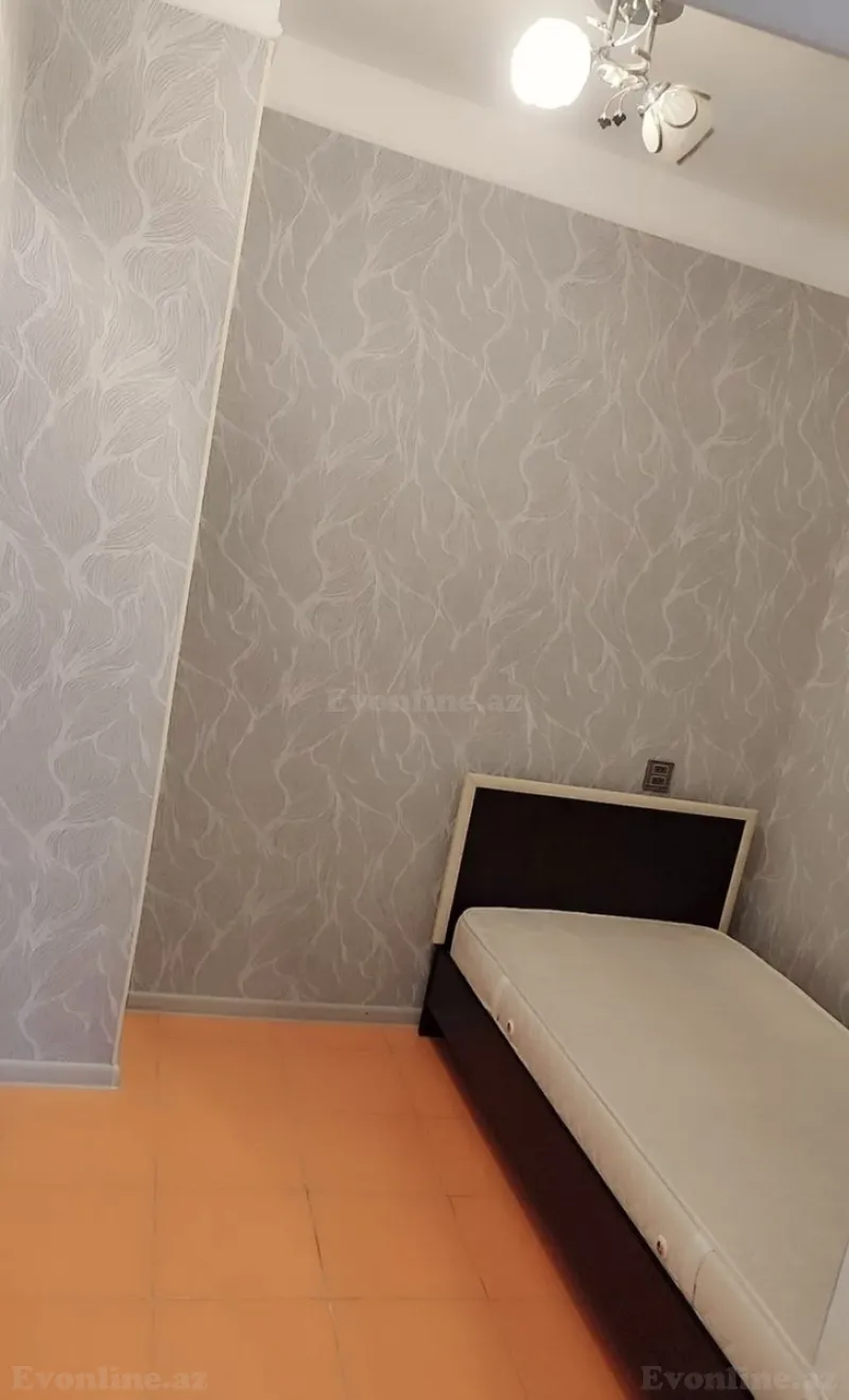 Kirayə verilir 2 otaqlı Həyət evi 45 m² M.Ə.Rəsulzadə - şəkil 8