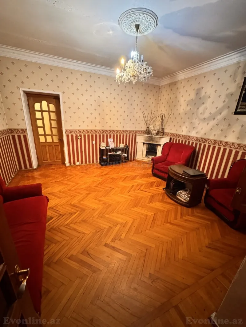 Kirayə verilir 3 otaqlı Mənzil Köhnə tikili 104 m² 28 May m. - şəkil 2