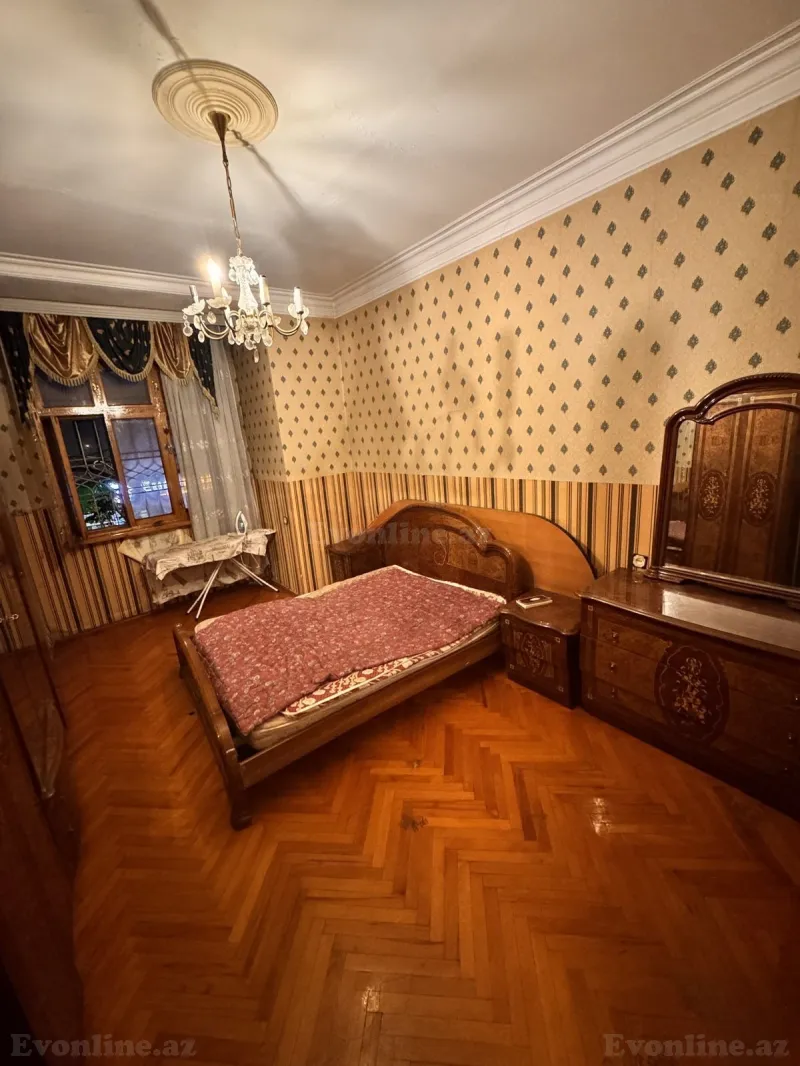 Kirayə verilir 3 otaqlı Mənzil Köhnə tikili 104 m² 28 May m. - şəkil 3