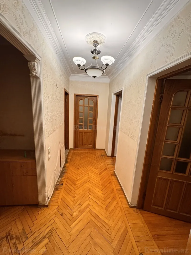 Kirayə verilir 3 otaqlı Mənzil Köhnə tikili 104 m² 28 May m. - şəkil 7