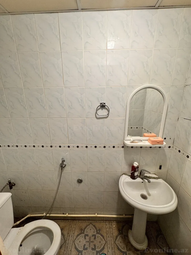 Kirayə verilir 3 otaqlı Mənzil Köhnə tikili 104 m² 28 May m. - şəkil 9