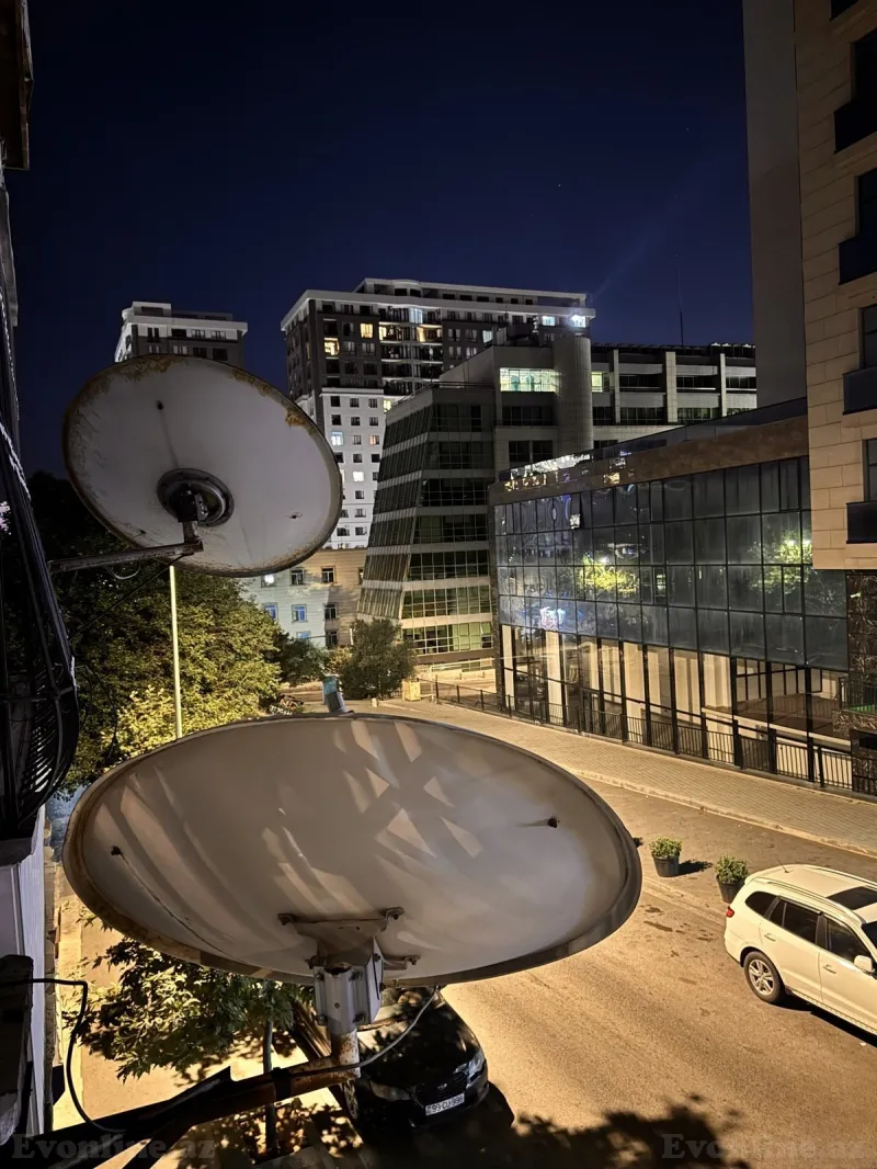 Kirayə verilir 3 otaqlı Mənzil Köhnə tikili 104 m² 28 May m. - şəkil 10