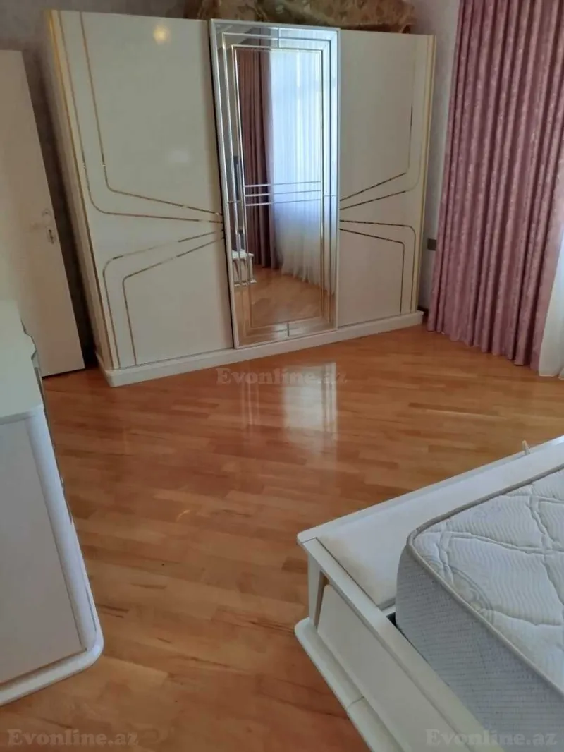 Satılır 3 otaqlı Mənzil Yeni tikili 120 m² Xalqlar Dostluğu m. - şəkil 2