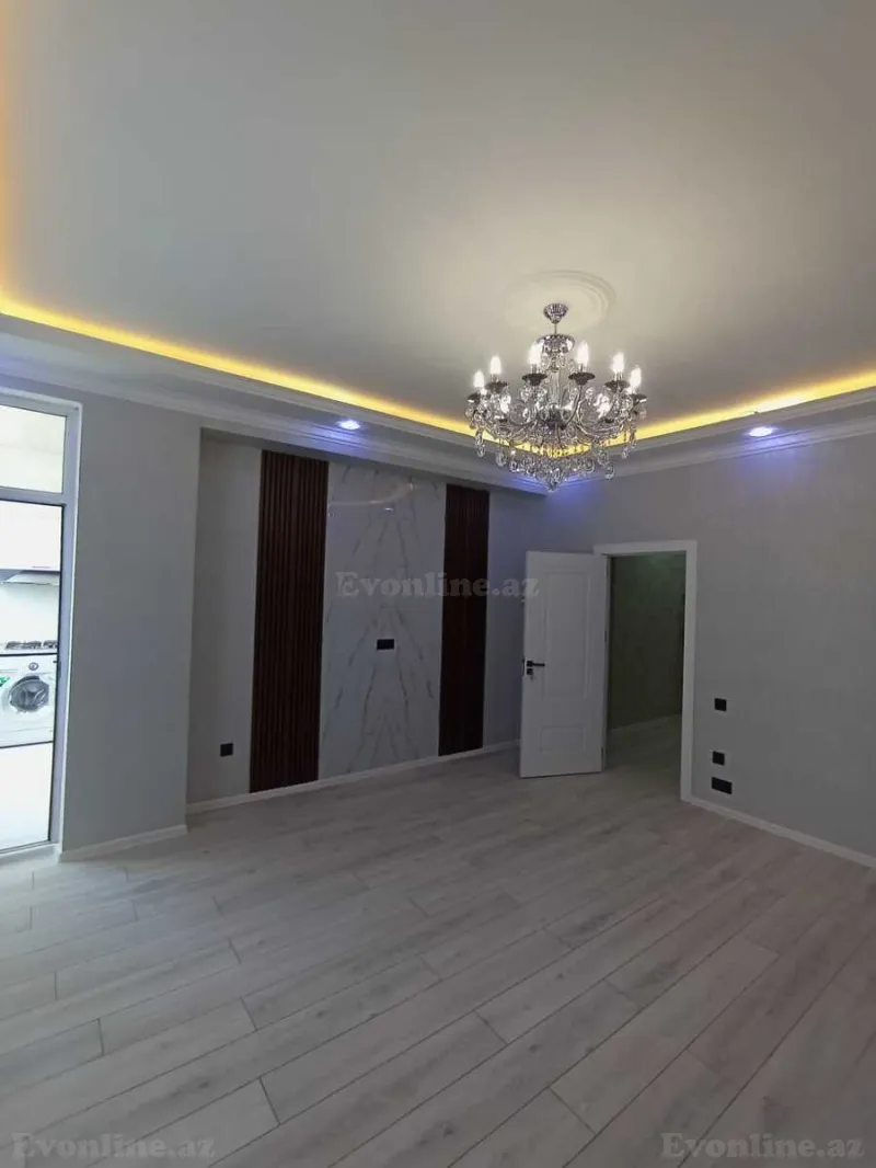Xırdalanda 3 otaqlı mənzil satılır