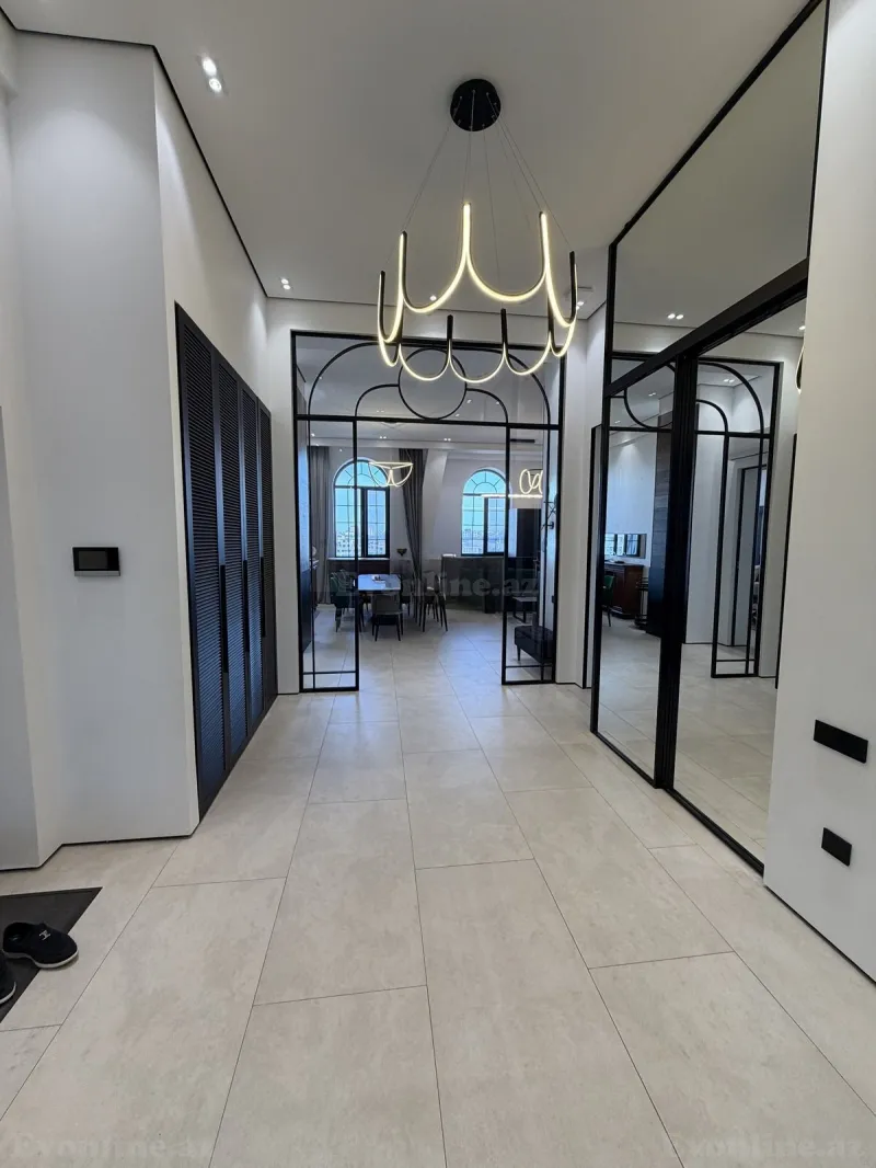 Satılır 3 otaqlı Mənzil Yeni tikili 150 m² Elmlər Akademiyası m. - şəkil 18