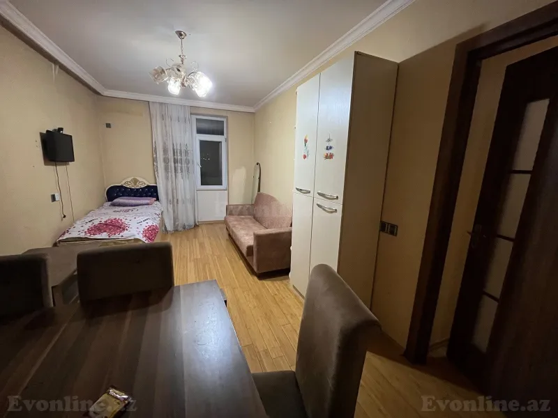Kirayə verilir 2 otaqlı Mənzil Köhnə tikili 55 m² Nərimanov r. - şəkil 3