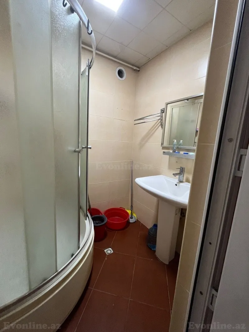 Kirayə verilir 2 otaqlı Mənzil Köhnə tikili 55 m² Nərimanov r. - şəkil 6