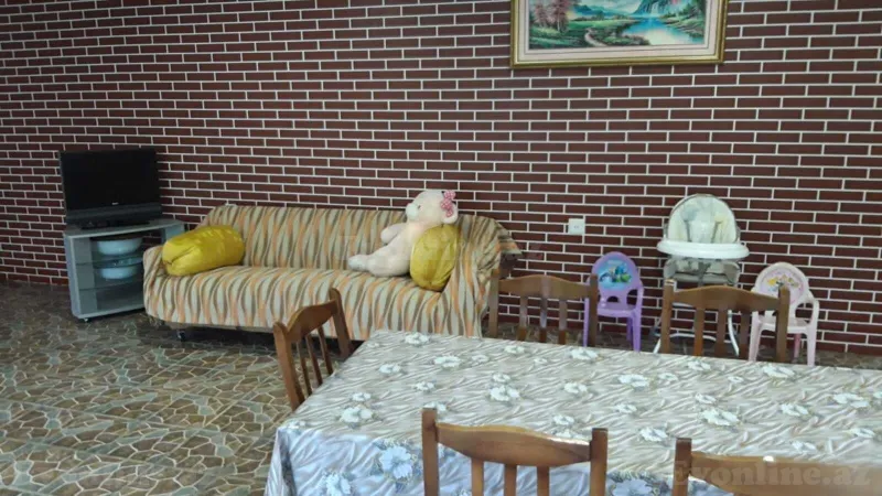 Kirayə verilir 4 otaqlı Həyət evi 100 m² Qəbələ - şəkil 7