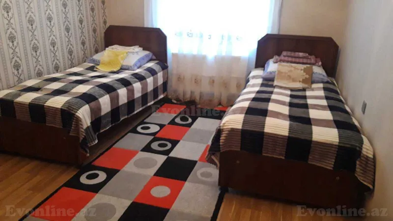 Kirayə verilir 4 otaqlı Həyət evi 100 m² Qəbələ - şəkil 10