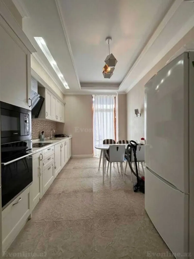 Kirayə verilir 3 otaqlı Mənzil Yeni tikili 140 m² Ağ şəhər - şəkil 8
