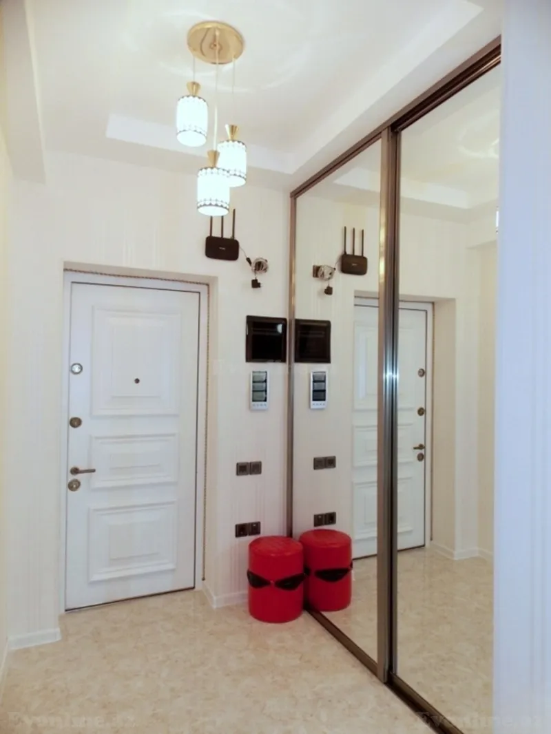 Kirayə verilir 3 otaqlı Mənzil Yeni tikili 140 m² Nəsimi r. - şəkil 9