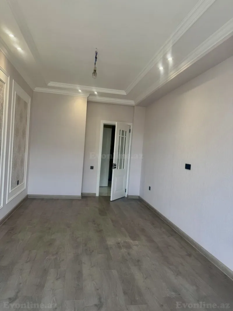 Satılır 2 otaqlı Mənzil Yeni tikili 60 m² İnşaatçılar m. - şəkil 2