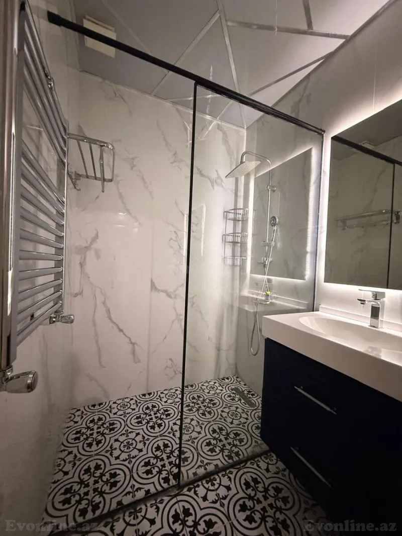 Kirayə verilir 2 otaqlı Mənzil Yeni tikili 110 m² Nəsimi m. - şəkil 9