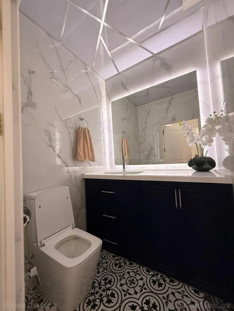 Kirayə verilir 2 otaqlı Mənzil Yeni tikili 110 m² Nəsimi m. - şəkil 10
