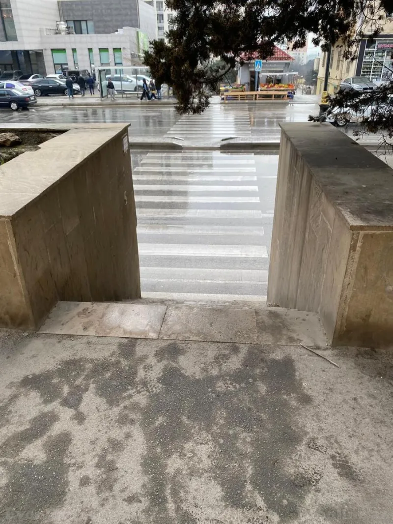 Satılır 9 otaqlı Mənzil Köhnə tikili 93 m² Həzi Aslanov m. - şəkil 11