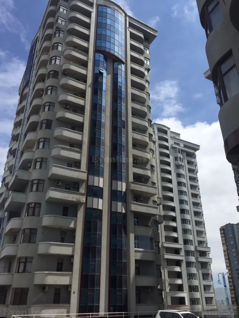 3 otaqlı Mənzil 165 m² Nəsimi r. Satılır