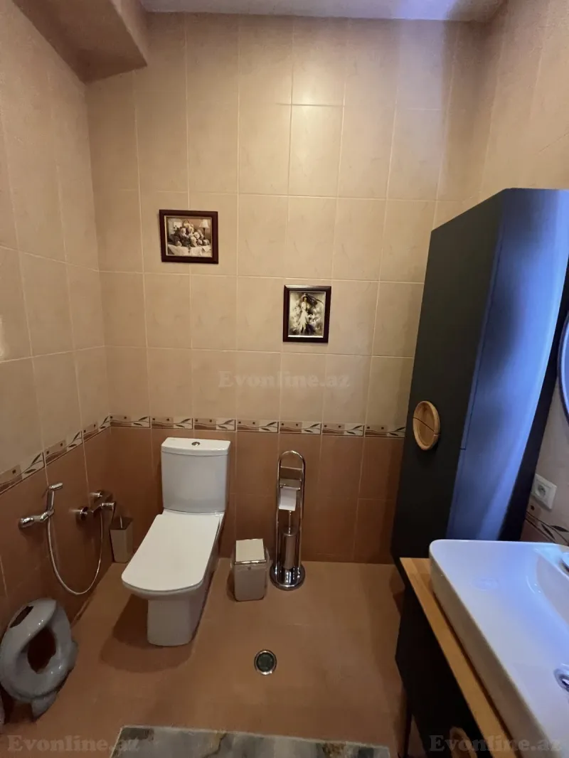 Satılır 3 otaqlı Mənzil Yeni tikili 165 m² Nəsimi r. - şəkil 12