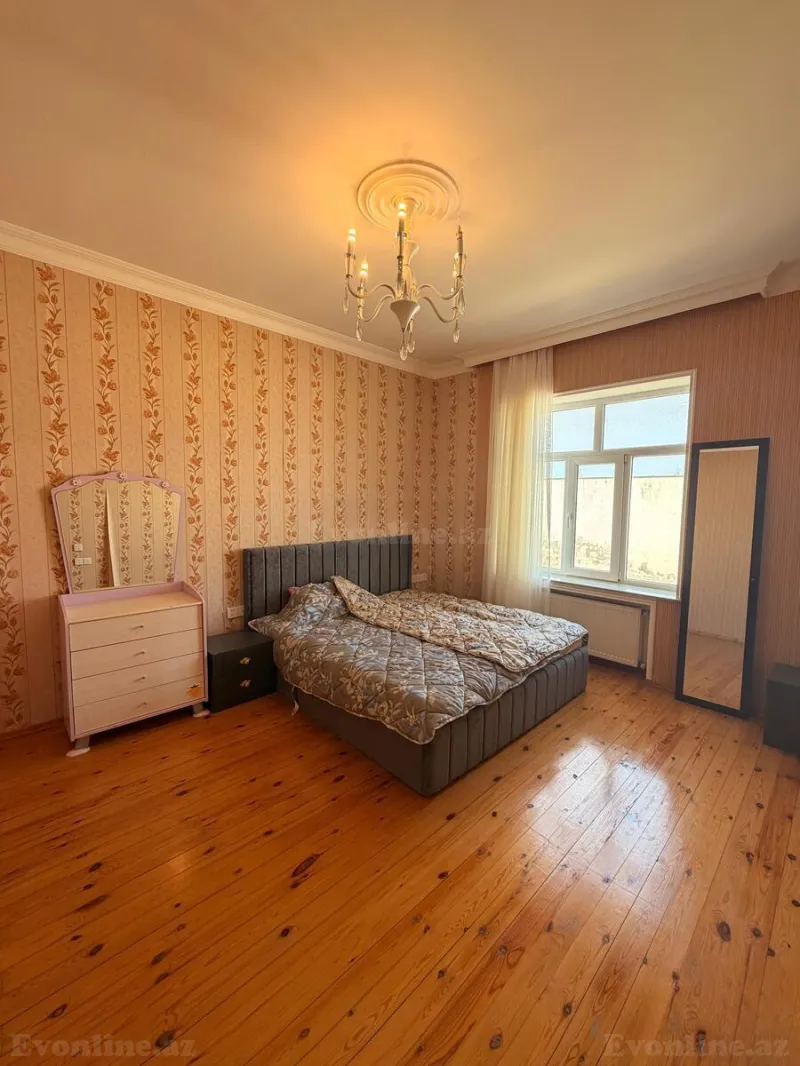 Satılır 8 otaqlı Həyət evi 280 m² Badamdar - şəkil 10