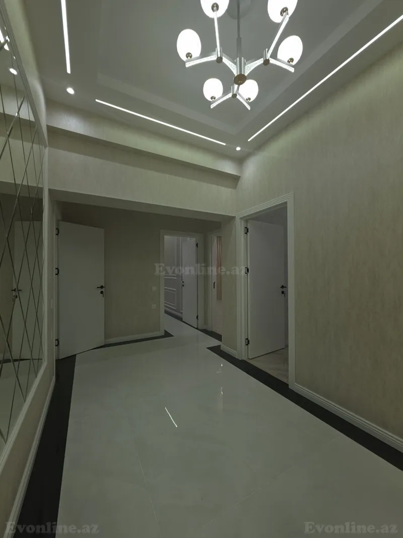 Satılır 2 otaqlı Mənzil Yeni tikili 82 m² Qara Qarayev m. - şəkil 3