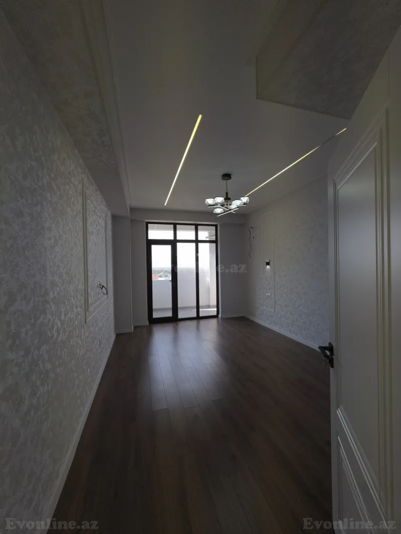 Satılır 2 otaqlı Mənzil Yeni tikili 65 m² Neftçilər m. - şəkil 3