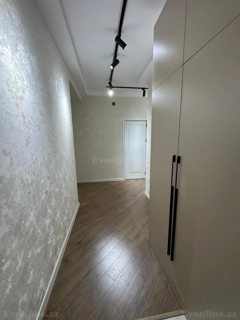 Satılır 3 otaqlı Mənzil Yeni tikili 92 m² Yasamal r. - şəkil 13