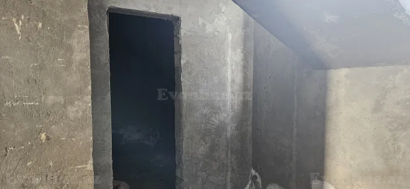 Satılır 5 otaqlı Həyət evi 260 m² Saray - şəkil 6