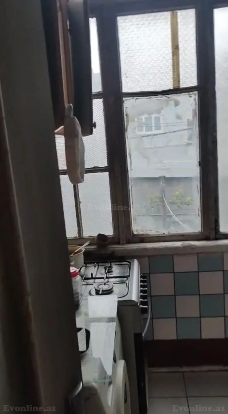 Satılır 3 otaqlı Mənzil Köhnə tikili 90 m² Azadlıq prospekti m. - şəkil 3