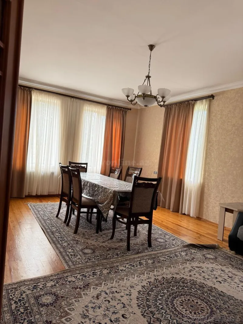 Kirayə verilir 4 otaqlı Həyət evi 200 m² Quba - şəkil 9
