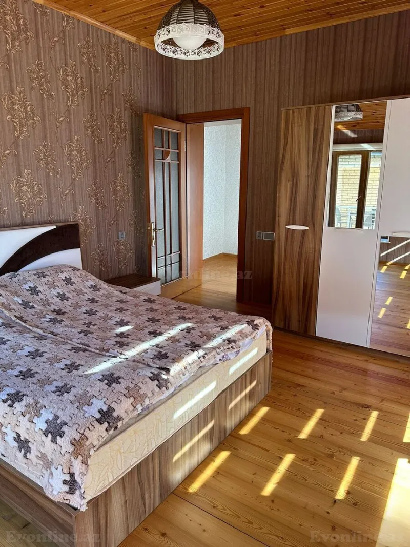 Kirayə verilir 4 otaqlı Həyət evi 200 m² Quba - şəkil 12