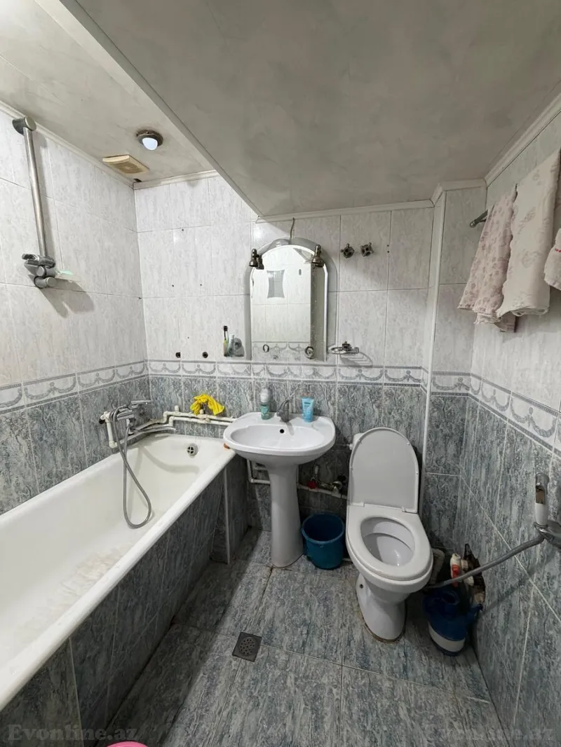 Satılır 2 otaqlı Mənzil Köhnə tikili 48 m² Nərimanov r. - şəkil 9