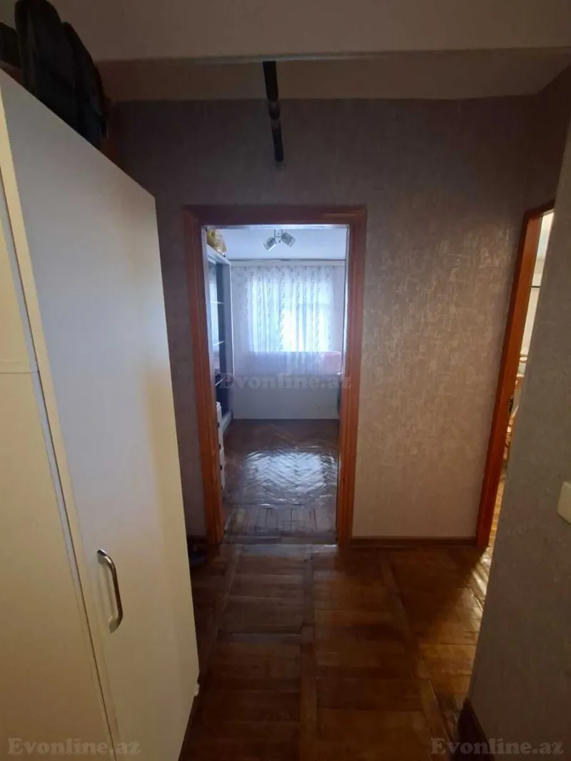 Satılır 2 otaqlı Mənzil Köhnə tikili 55 m² Neftçilər m. - şəkil 12