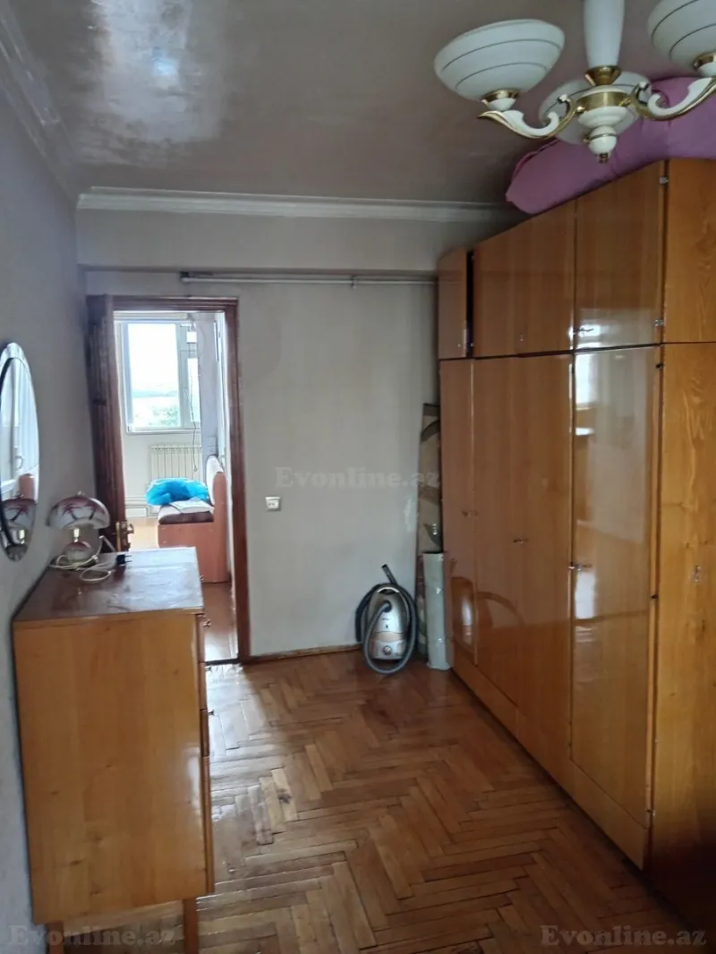 Kirayə verilir 2 otaqlı Mənzil Köhnə tikili 80 m² İnşaatçılar m. - şəkil 5