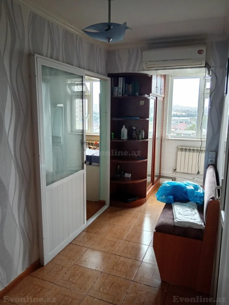 Kirayə verilir 2 otaqlı Mənzil Köhnə tikili 80 m² İnşaatçılar m. - şəkil 6