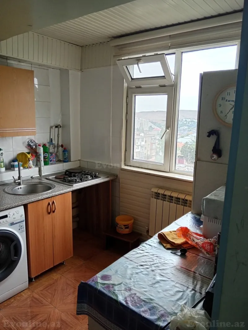 Kirayə verilir 2 otaqlı Mənzil Köhnə tikili 80 m² İnşaatçılar m. - şəkil 8