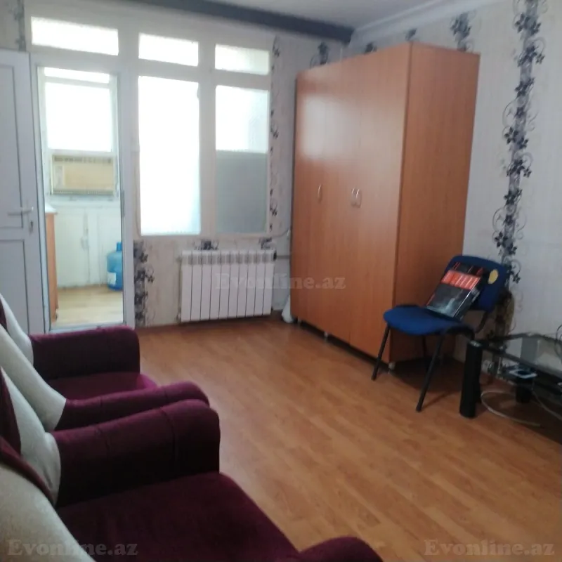 Kirayə verilir 1 otaqlı Mənzil Köhnə tikili 35 m² Gənclik m.