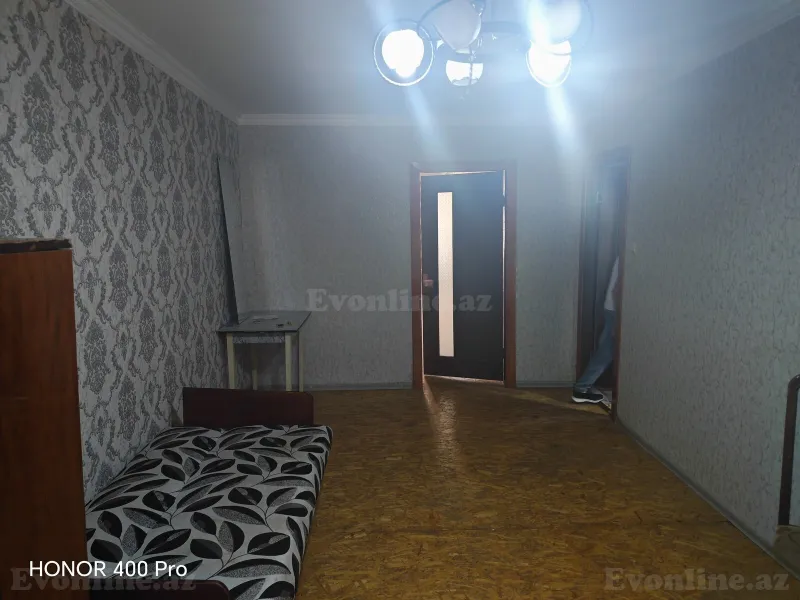 Kirayə verilir 2 otaqlı Mənzil Köhnə tikili 50 m² Neftçilər m. - şəkil 2