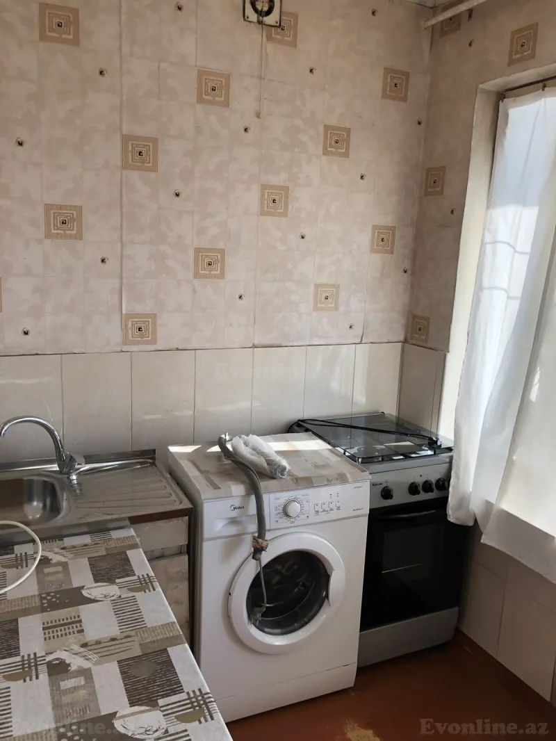 Kirayə verilir 2 otaqlı Mənzil Köhnə tikili 65 m² Əhmədli m. - şəkil 12