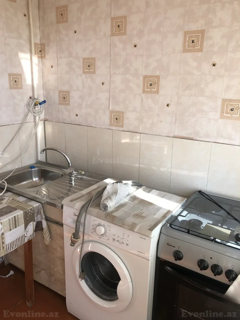Kirayə verilir 2 otaqlı Mənzil Köhnə tikili 65 m² Əhmədli m. - şəkil 14