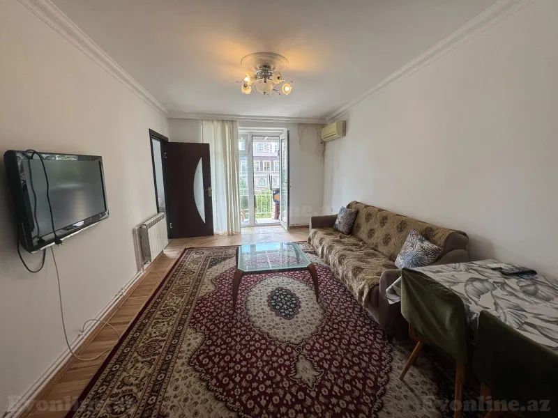 Kirayə verilir 3 otaqlı Mənzil Köhnə tikili 65 m² Kubinka - şəkil 2