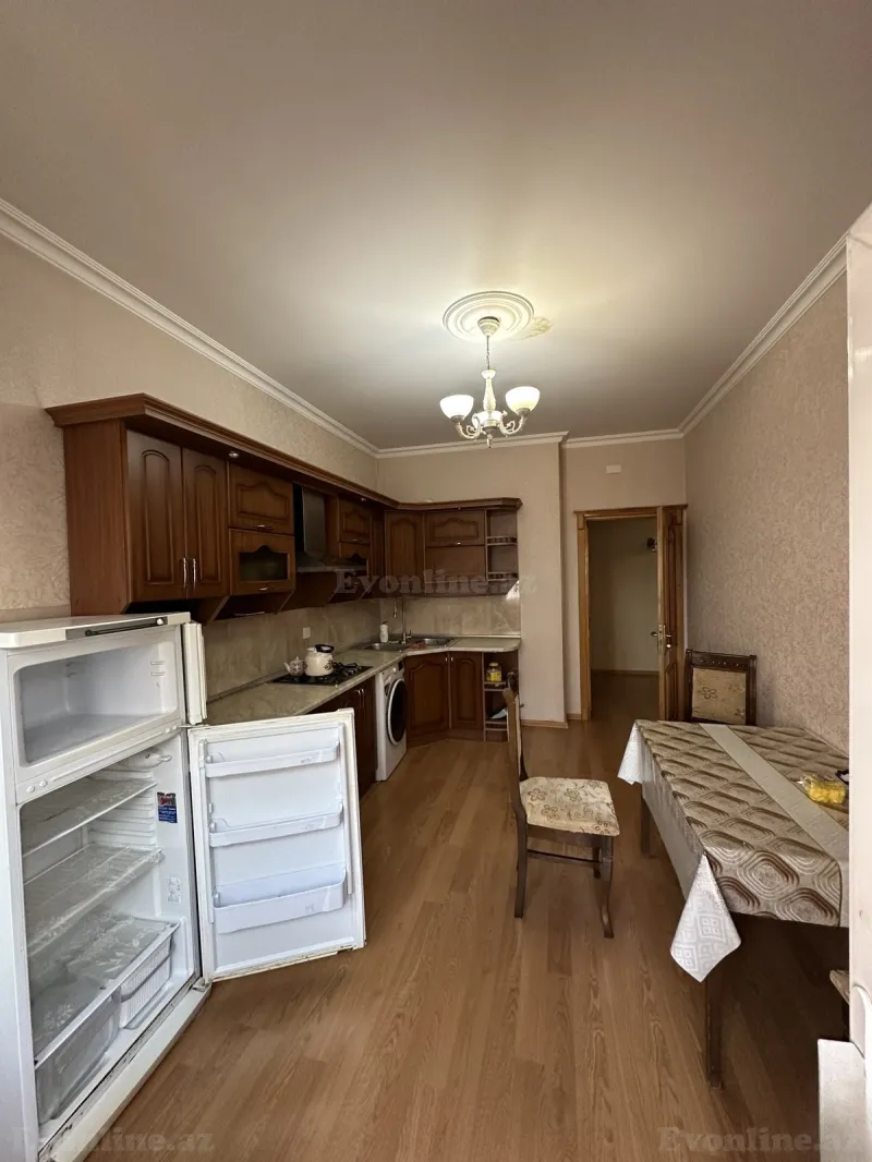 Kirayə verilir 2 otaqlı Mənzil Yeni tikili 80 m² İnşaatçılar m. - şəkil 4