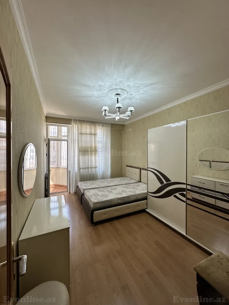 Kirayə verilir 2 otaqlı Mənzil Yeni tikili 80 m² İnşaatçılar m. - şəkil 5