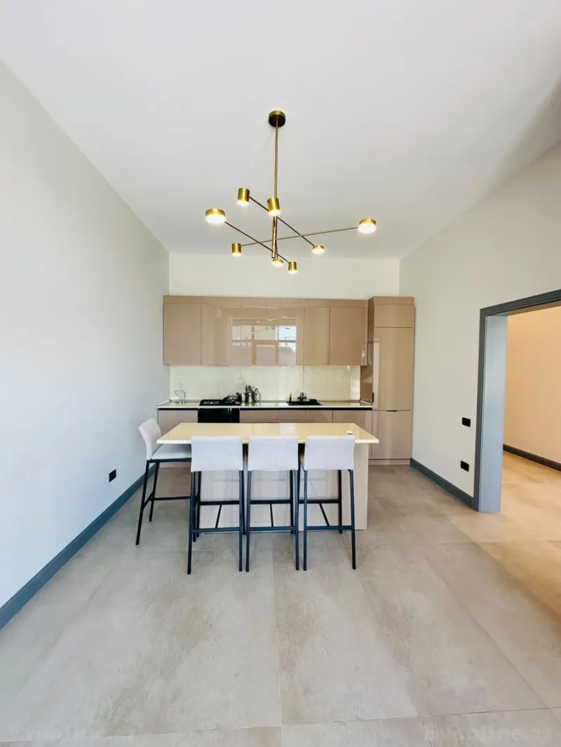 Kirayə verilir 4 otaqlı Həyət evi 130 m² Şüvəlan - şəkil 8