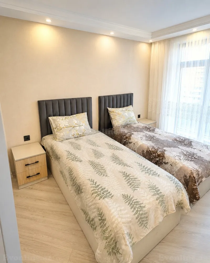 Kirayə verilir 3 otaqlı Mənzil Yeni tikili 100 m² İnşaatçılar m. - şəkil 4