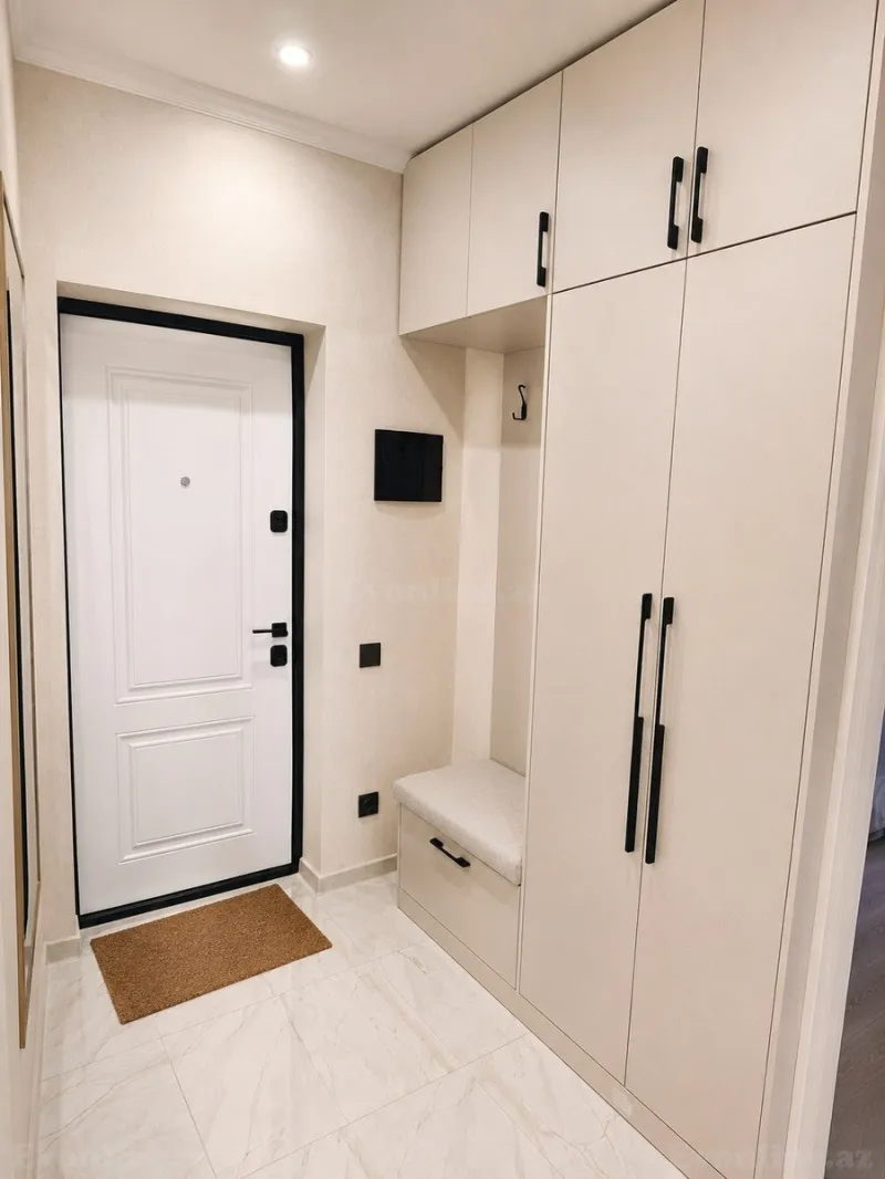 Kirayə verilir 3 otaqlı Mənzil Yeni tikili 100 m² İnşaatçılar m. - şəkil 9